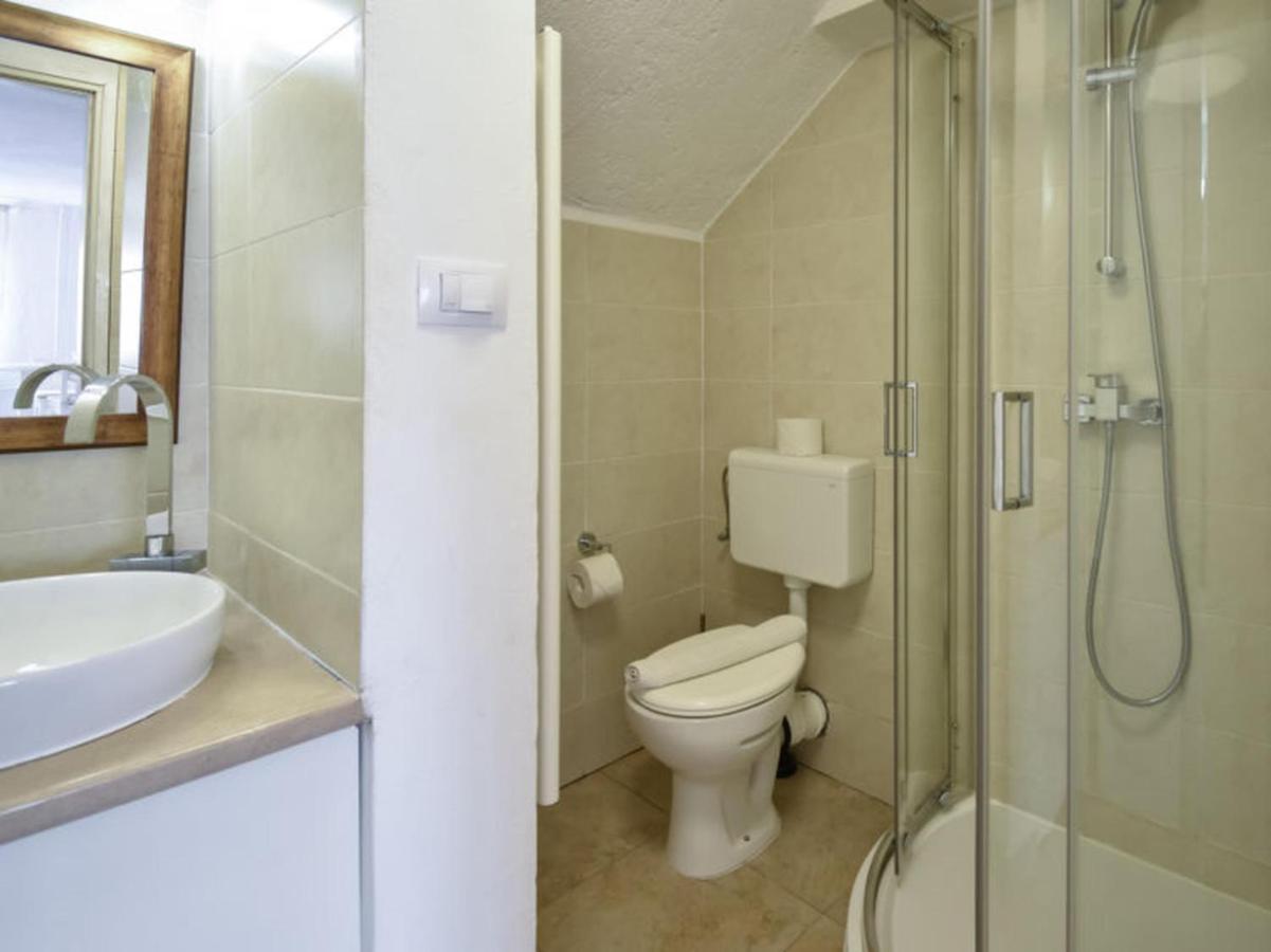 Studios Barre With Jacuzzi Rovinj Luaran gambar